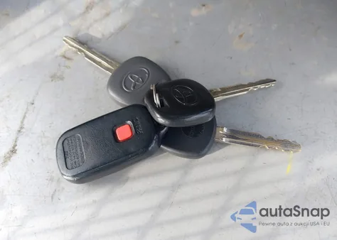 2005 Toyota Corolla Le из США, поврежденный, VIN 2T1BR30E05C398366